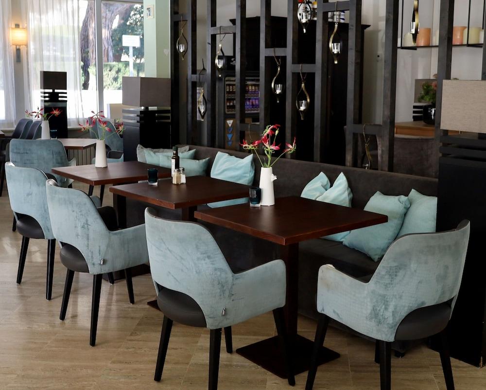 Van Der Valk Hotel Barcarola Sant Feliu de Guíxols Ngoại thất bức ảnh