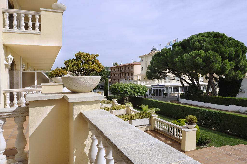 Van Der Valk Hotel Barcarola Sant Feliu de Guíxols Ngoại thất bức ảnh